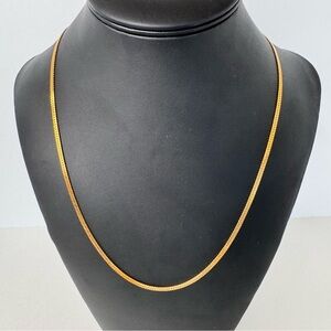 Trifari@ Necklace Gold Flat Snake 24” Style #8060 Flat Herringbone Chain NWT